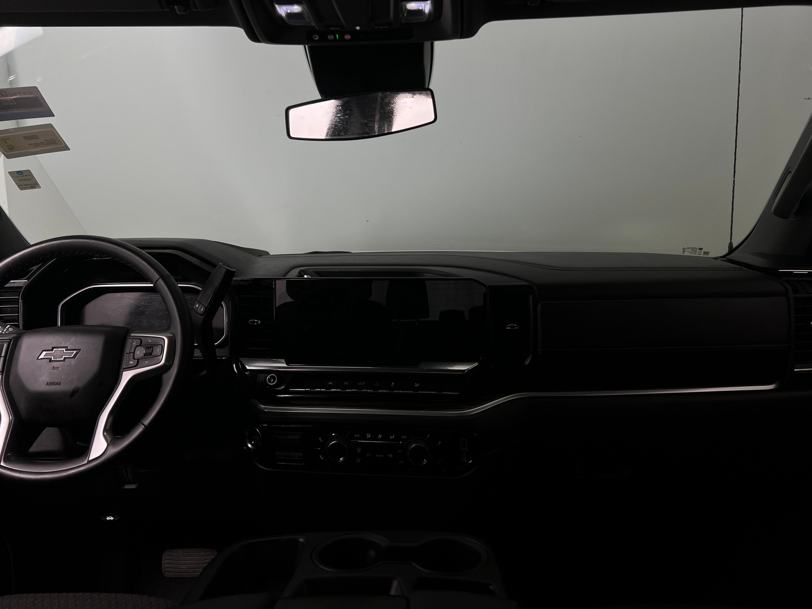 Thumbnail: 2026 Chevrolet Silverado 1500 - 3