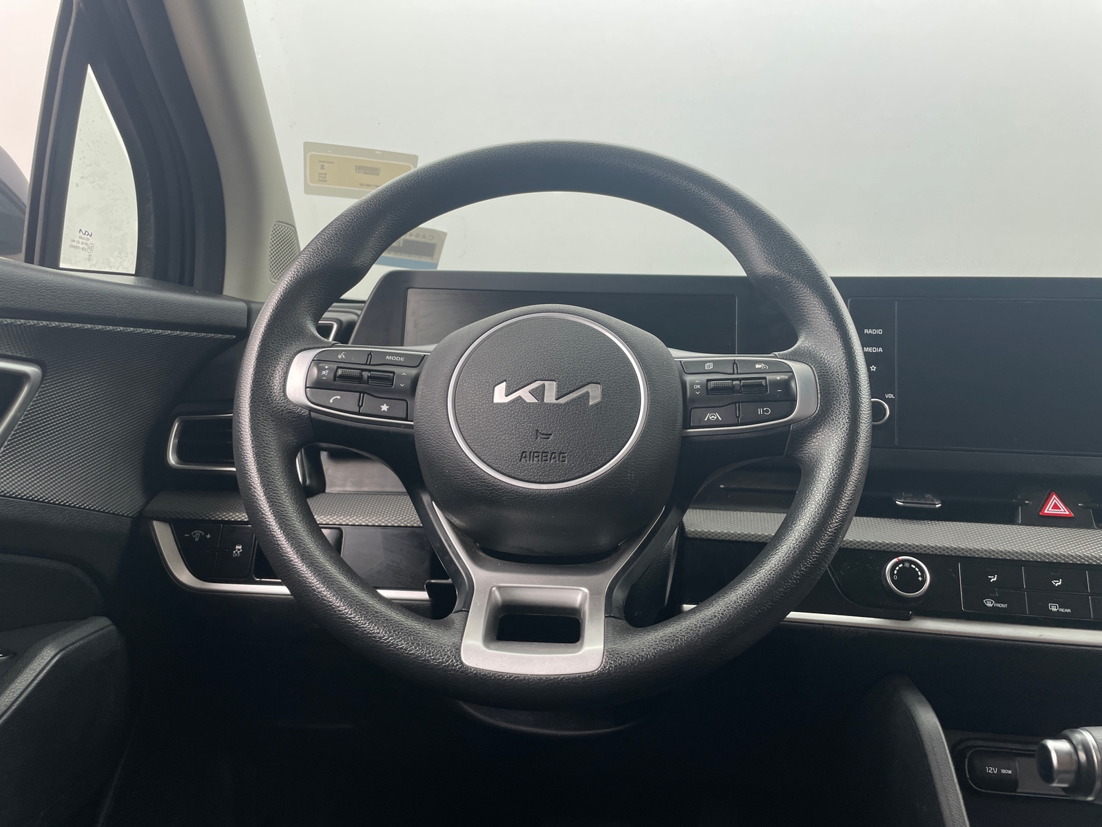Thumbnail: 2023 Kia Sportage - 5