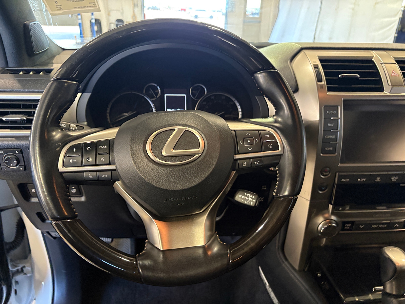 Thumbnail: 2020 Lexus GX - 5