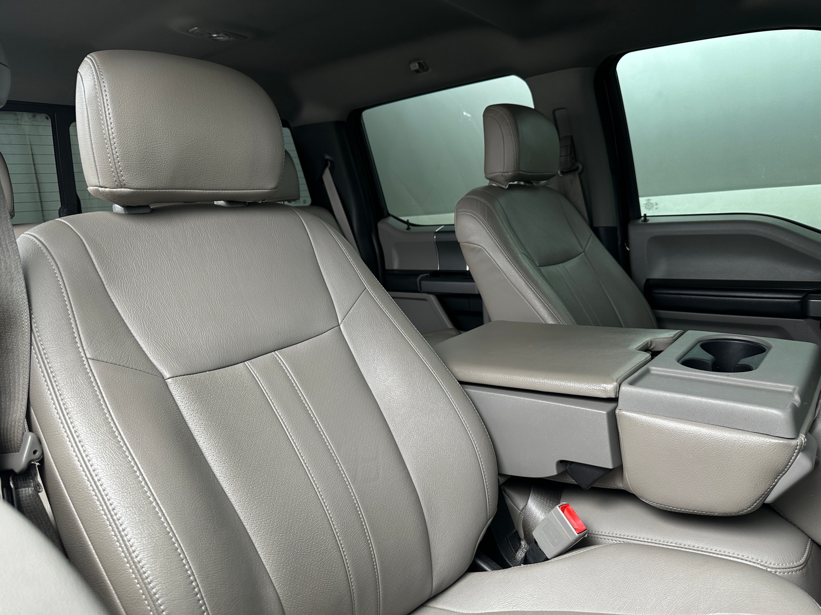 Thumbnail: 2019 Ford Econoline - 2