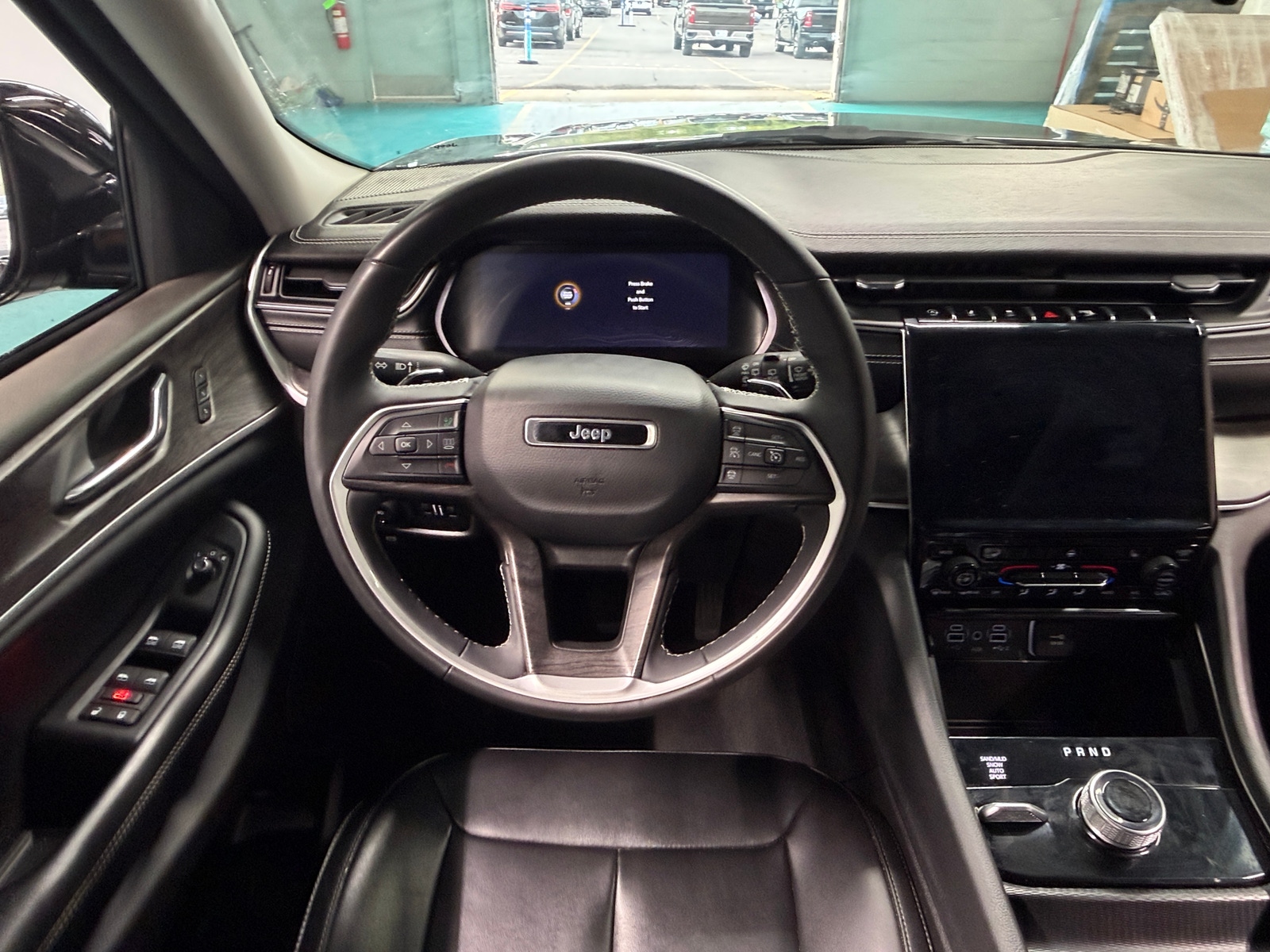 Thumbnail: 2024 Jeep Grand Cherokee L - 4