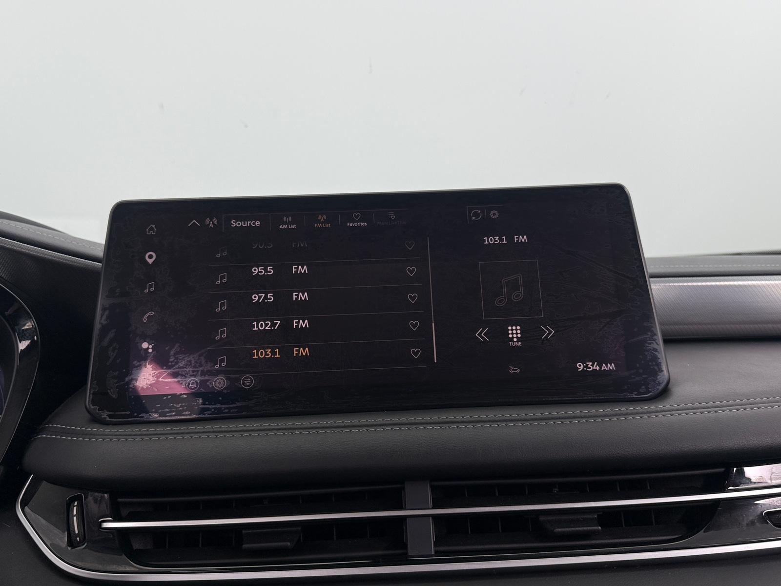 Thumbnail: 2026 INFINITI QX60 - 3