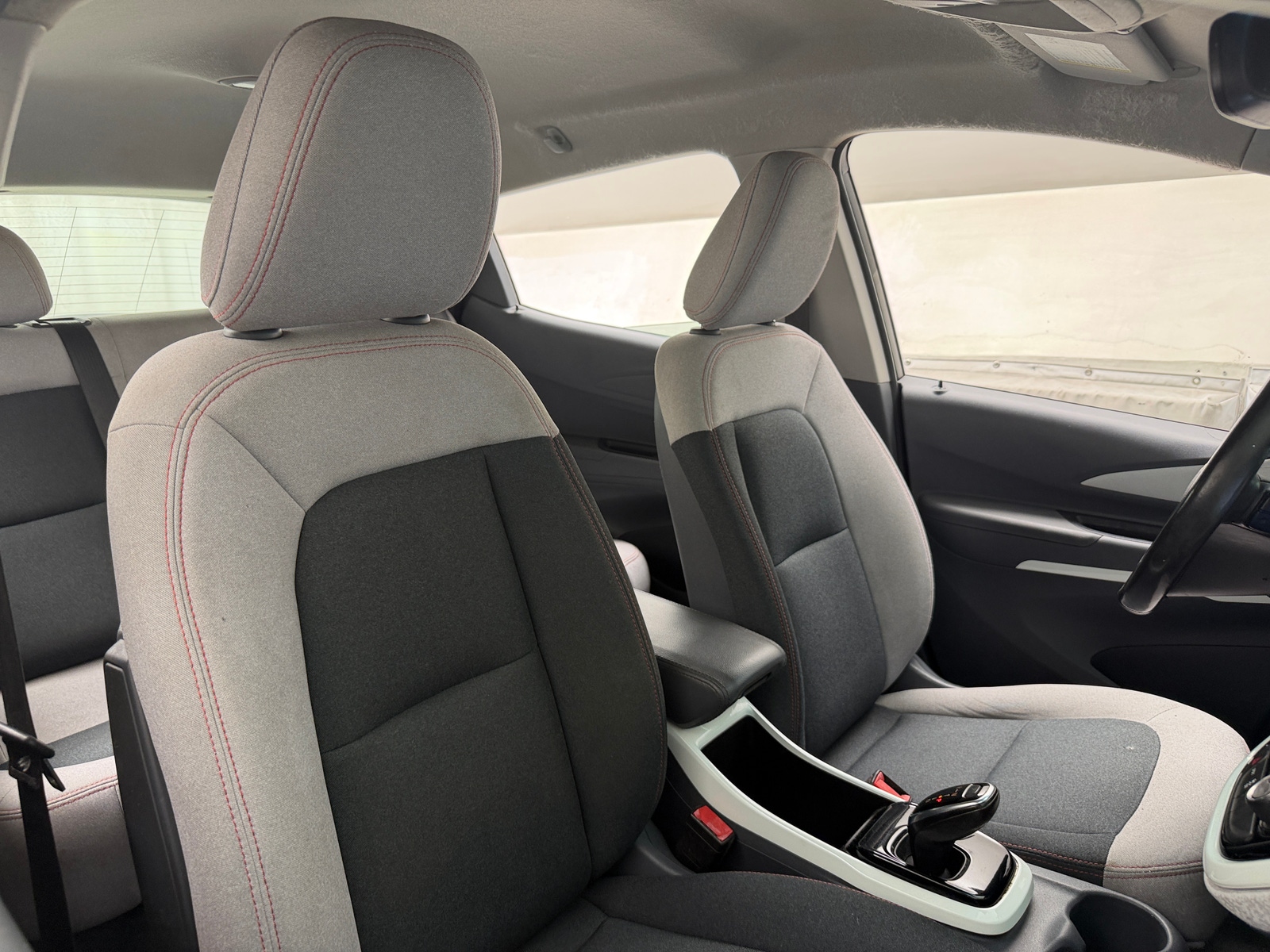 Thumbnail: 2021 Chevrolet Bolt EV - 2