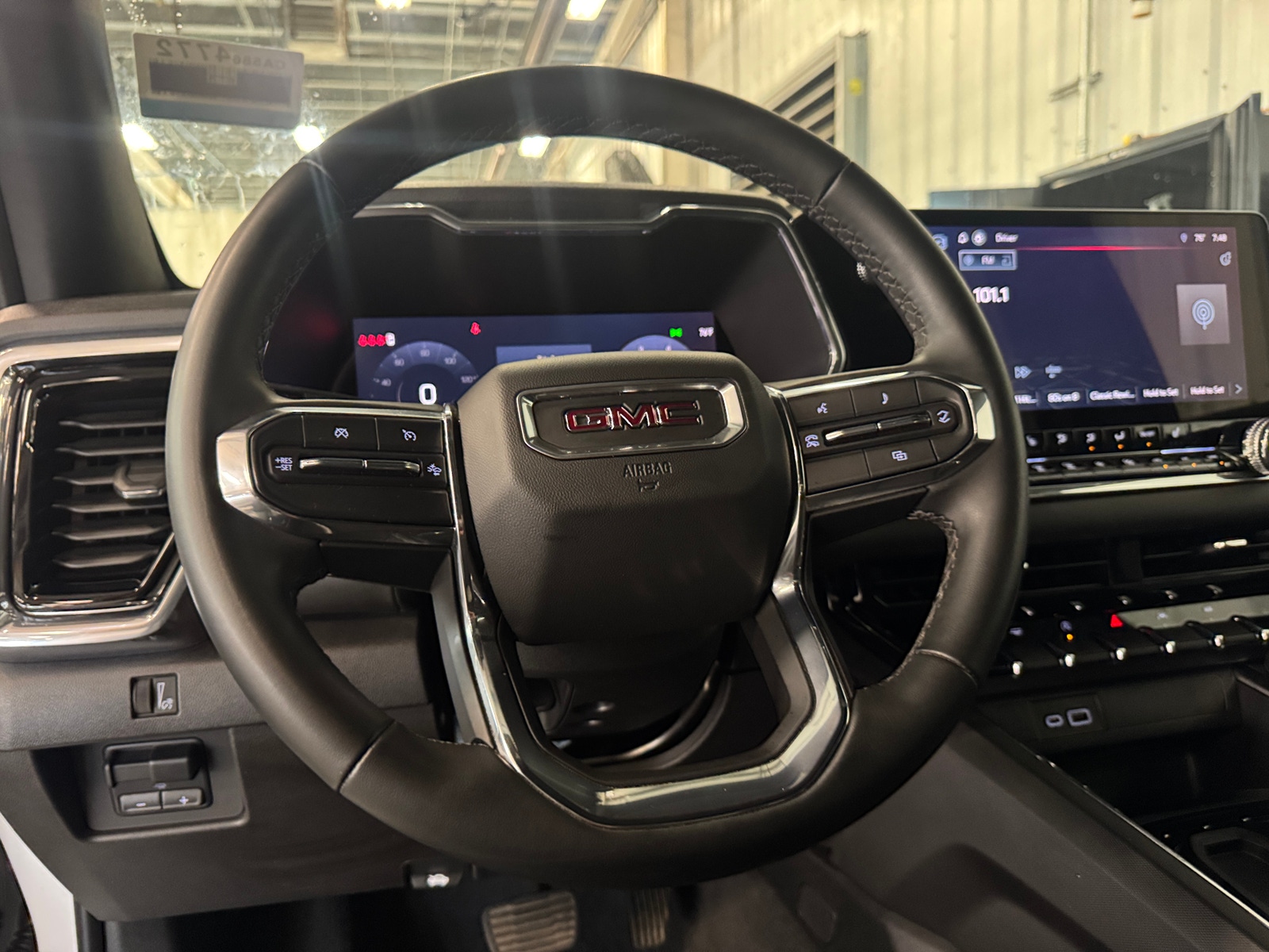 Thumbnail: 2024 GMC Canyon - 5
