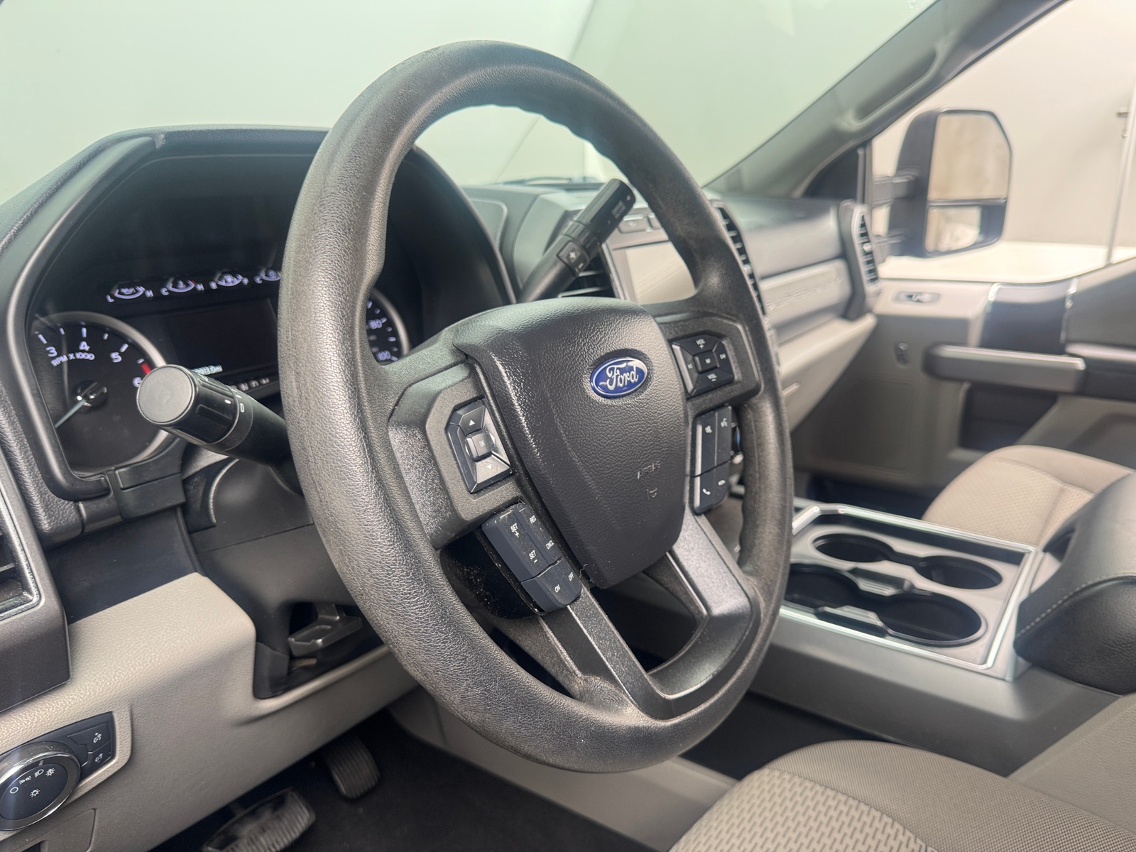 Thumbnail: 2020 Ford Econoline - 5