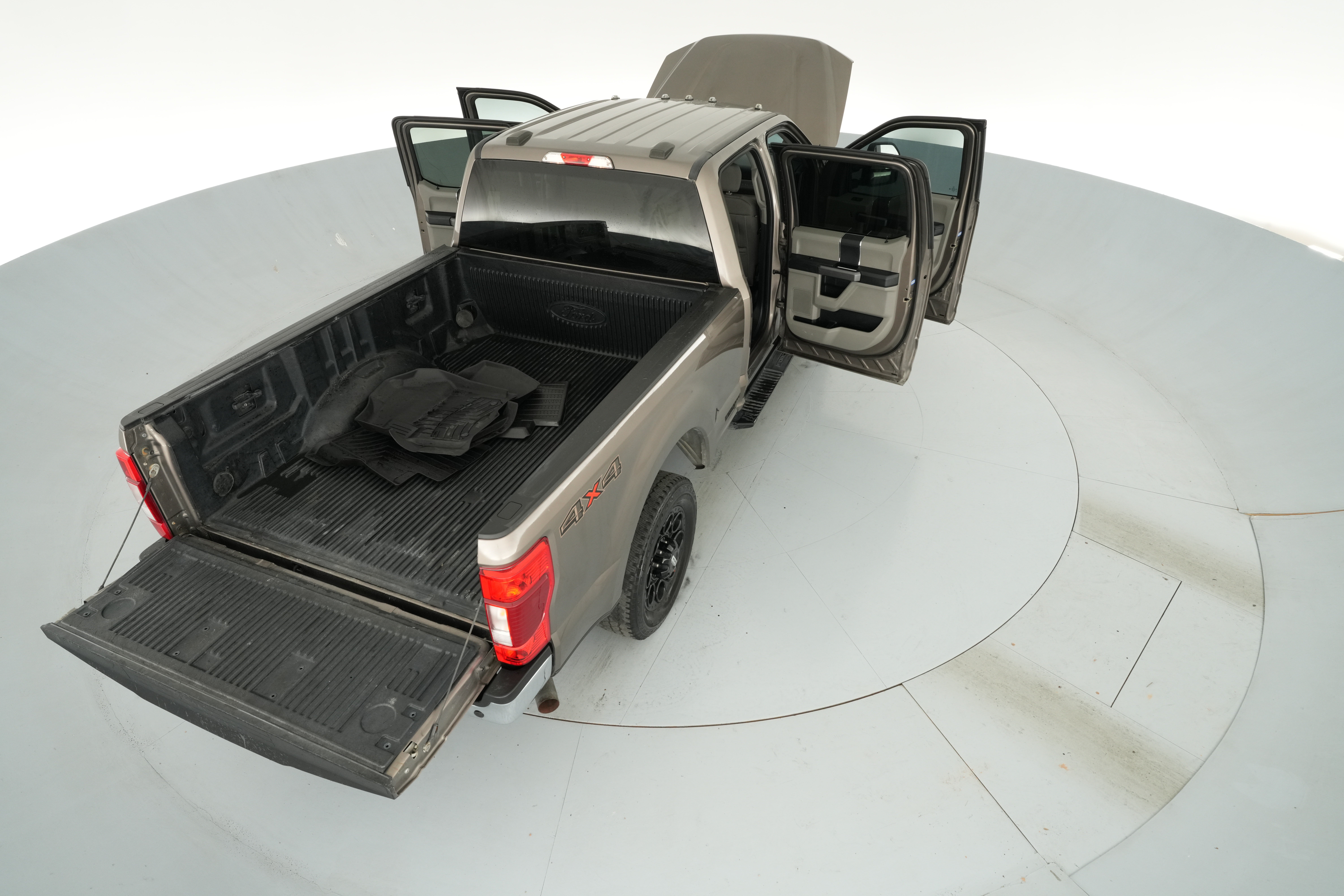 2020 Ford F-250 Super Duty XLT - Photo 48