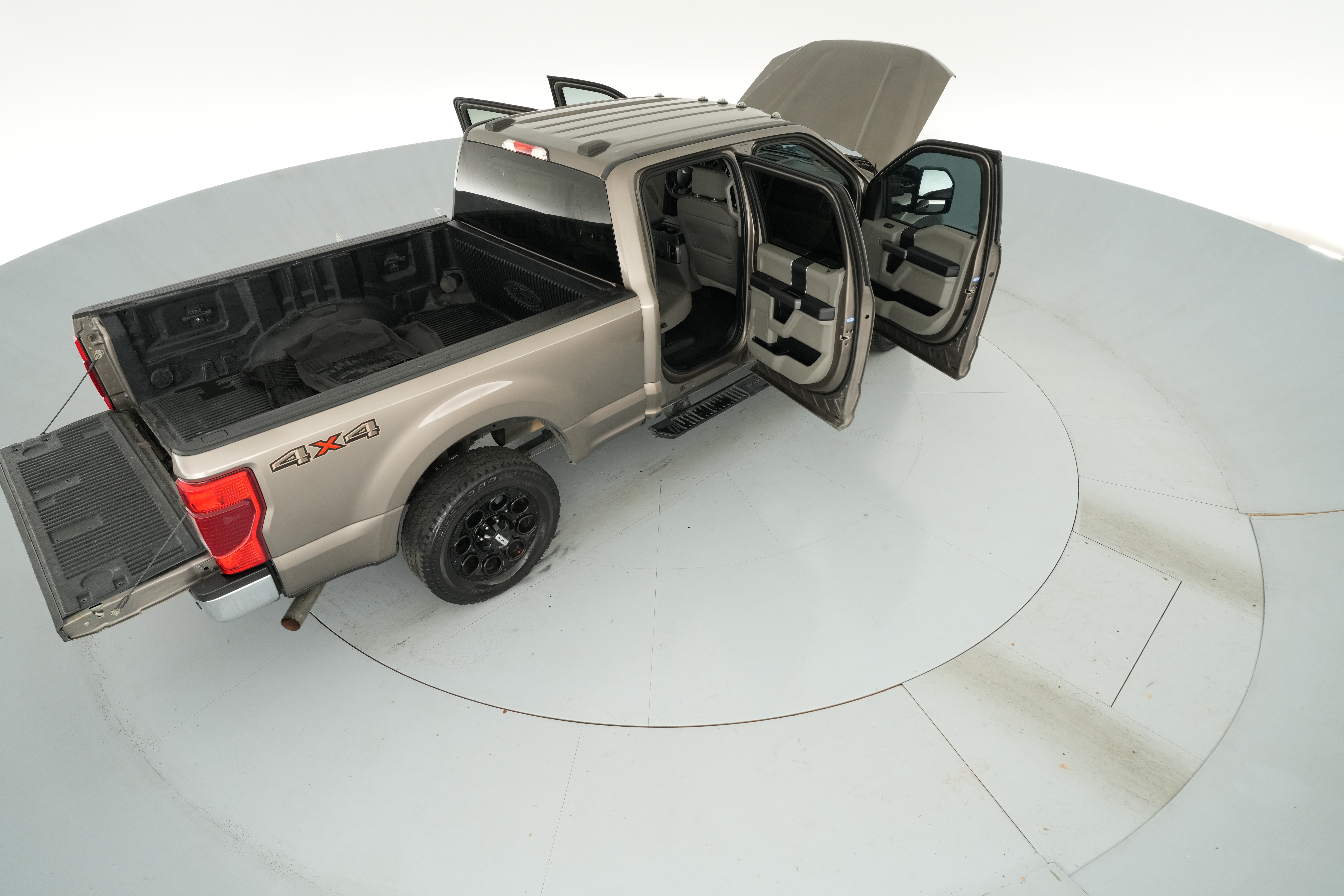 2020 Ford F-250 Super Duty XLT - Photo 49