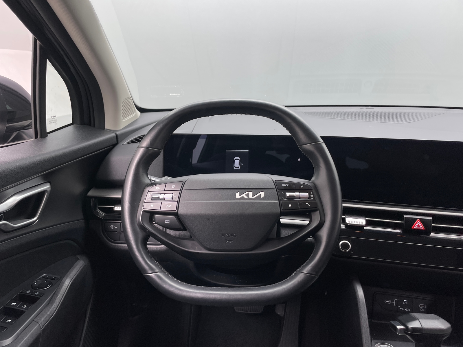 Thumbnail: 2026 Kia Sportage - 5