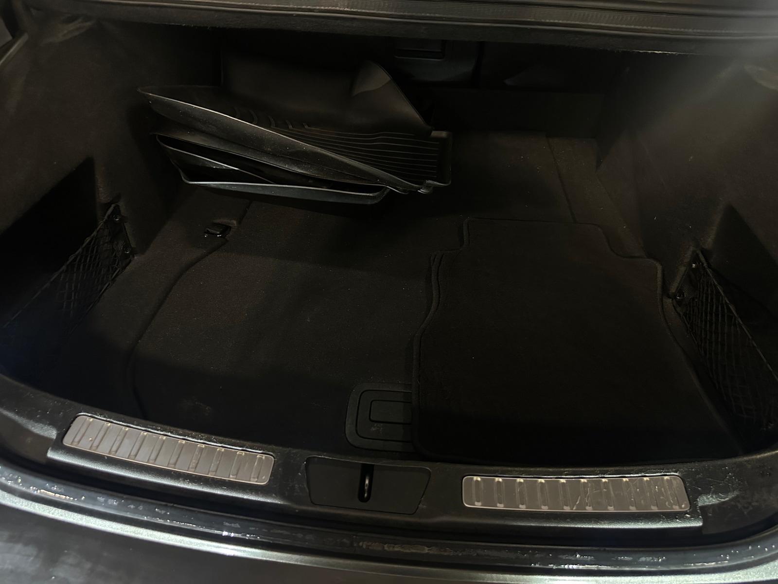 Thumbnail: 2019 Lincoln Continental - 6