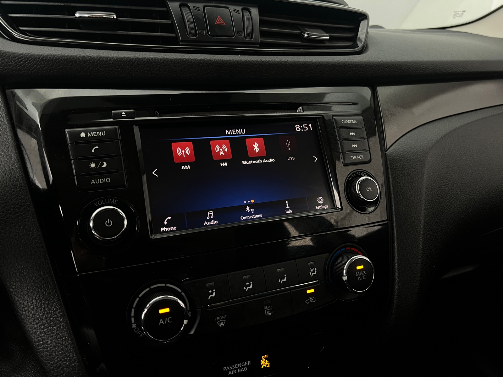 Thumbnail: 2020 Nissan Rogue Sport - 4