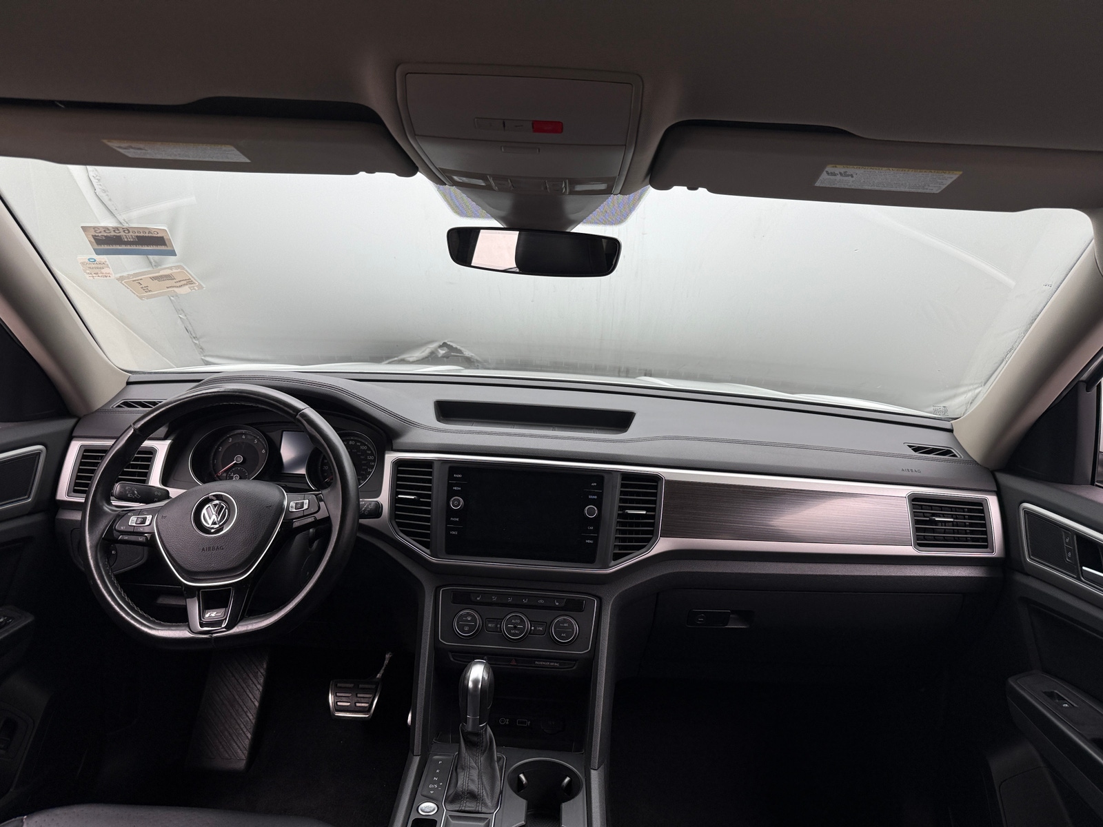 Thumbnail: 2018 Volkswagen Atlas - 3
