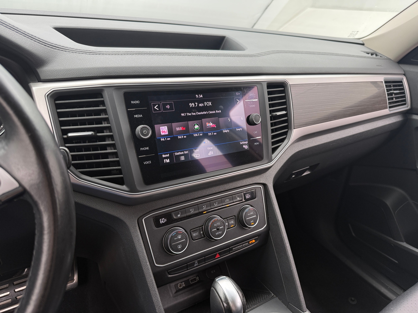 Thumbnail: 2018 Volkswagen Atlas - 4