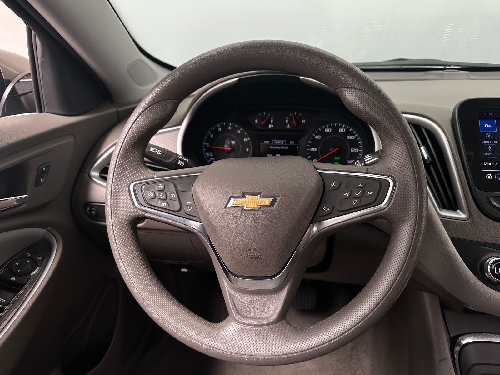 Thumbnail: 2025 Chevrolet Malibu - 5