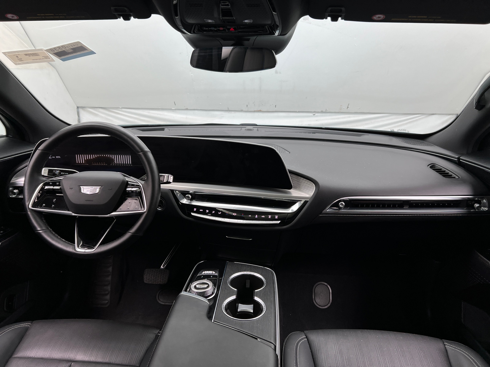 Thumbnail: 2024 Cadillac Lyriq - 2