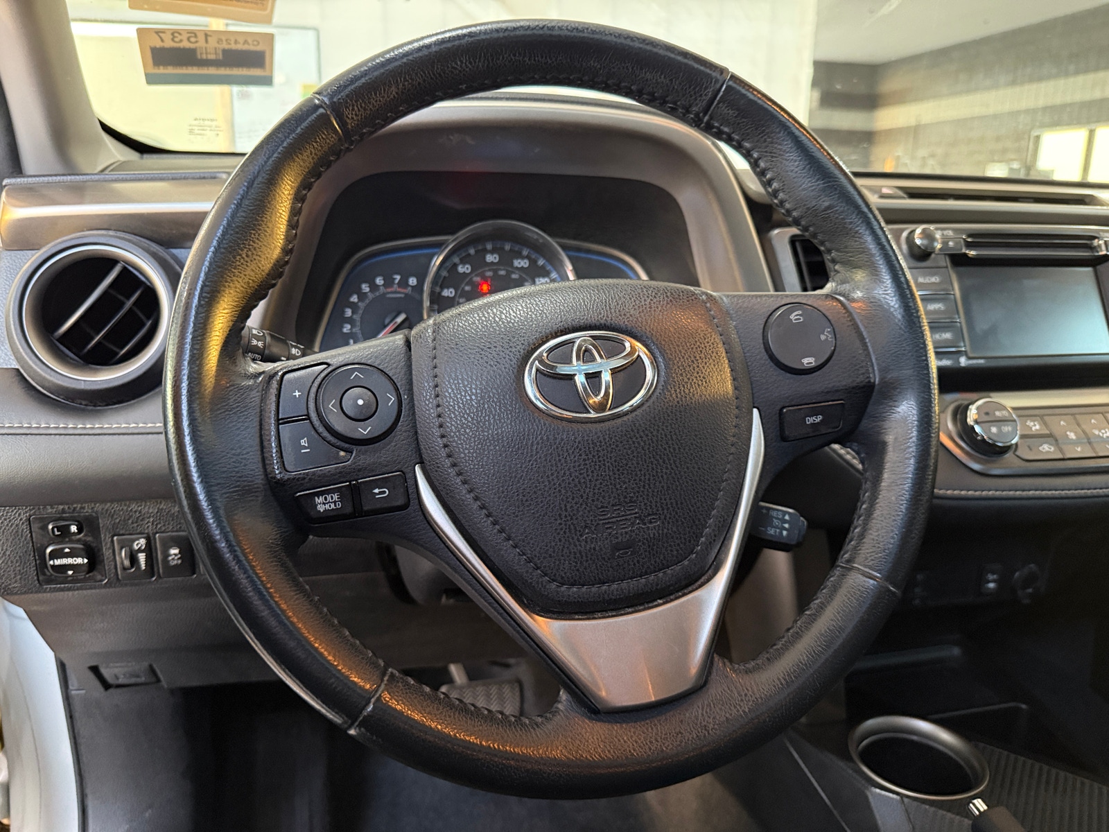 Thumbnail: 2015 Toyota RAV4 - 5