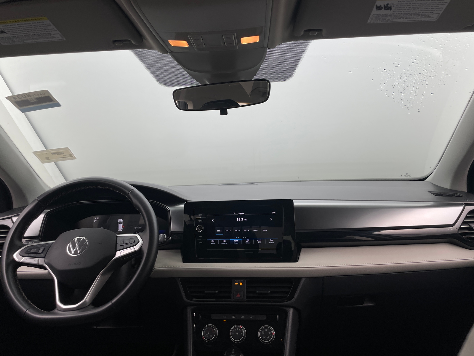 Thumbnail: 2025 Volkswagen Taos - 3