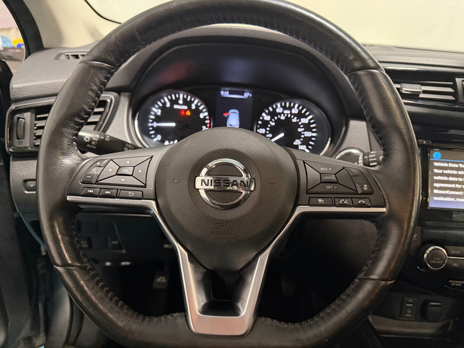 Thumbnail: 2018 Nissan Rogue Sport - 4