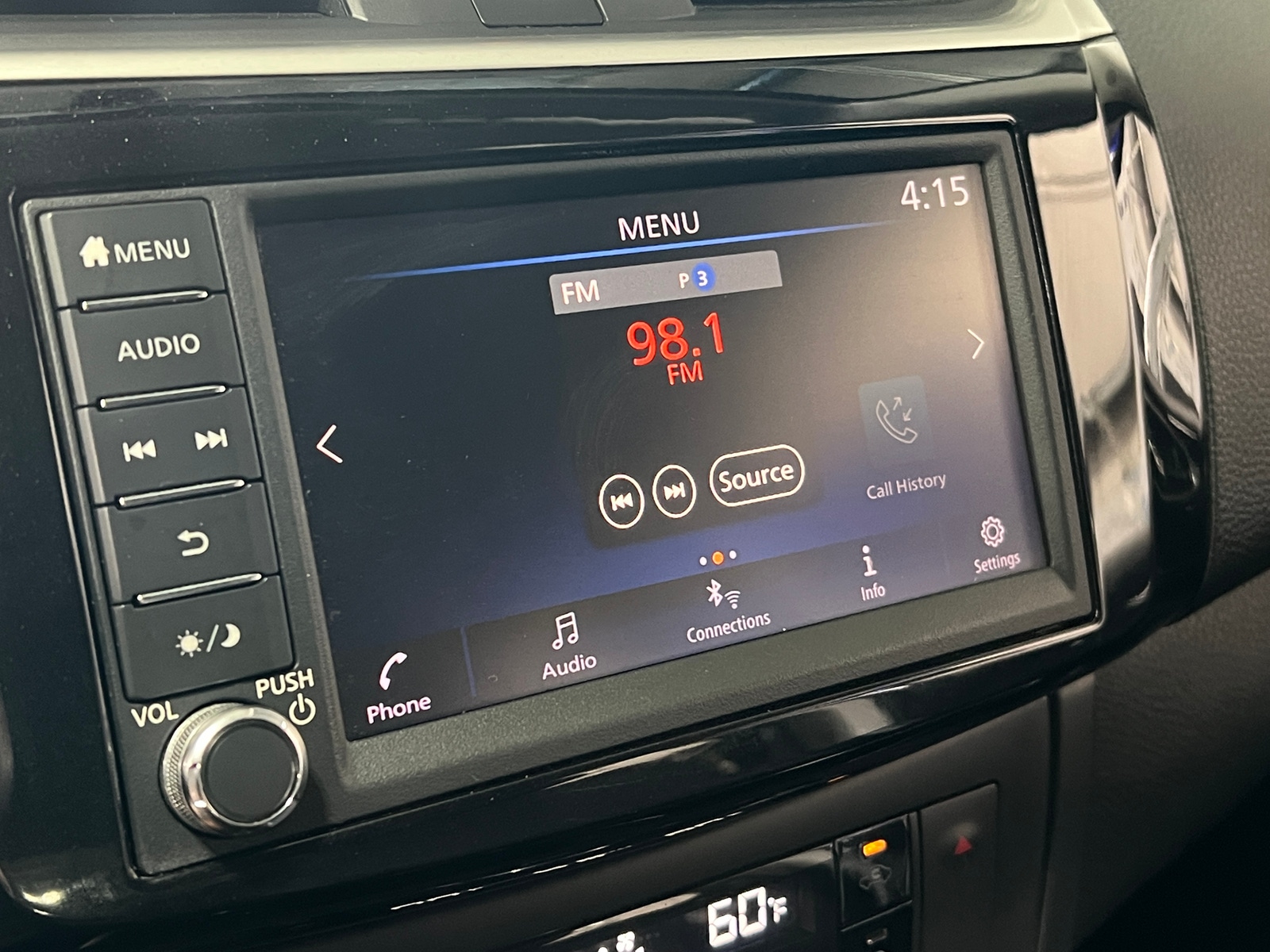 Thumbnail: 2019 Nissan Sentra - 4