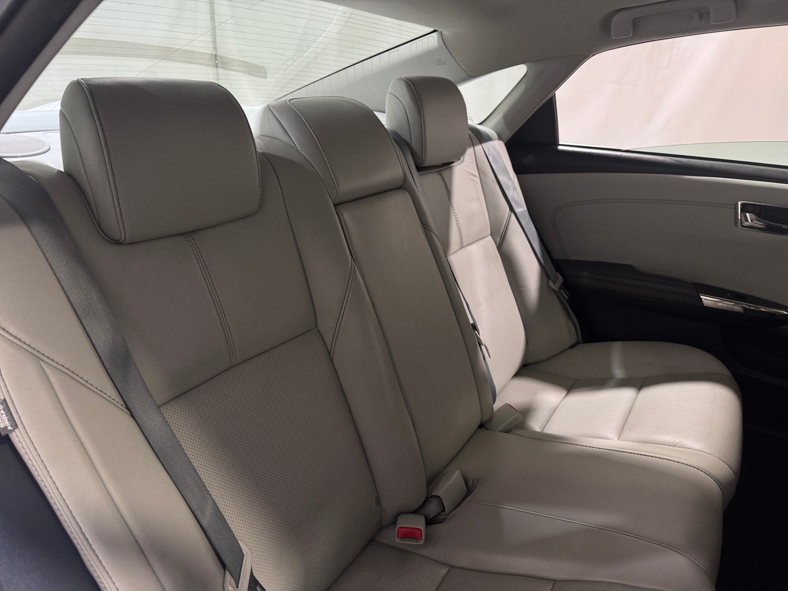 Thumbnail: 2016 Toyota Avalon - 5