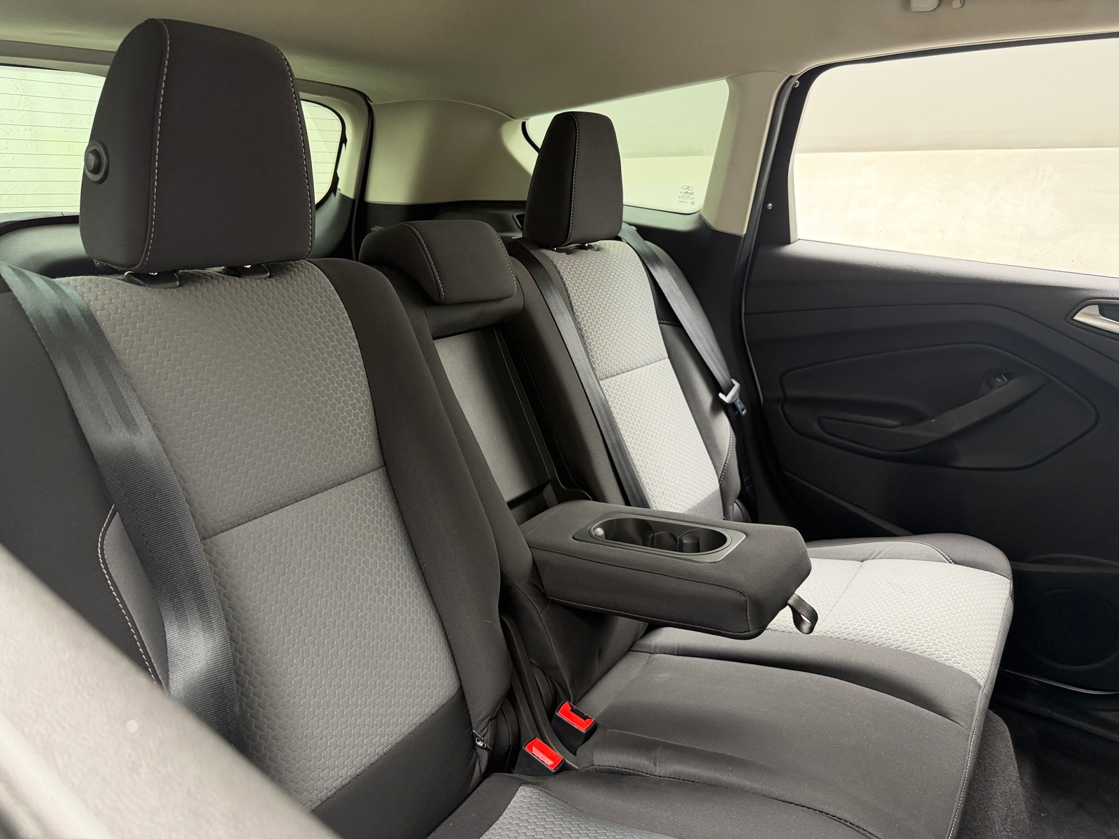 Thumbnail: 2019 Ford Escape - 6