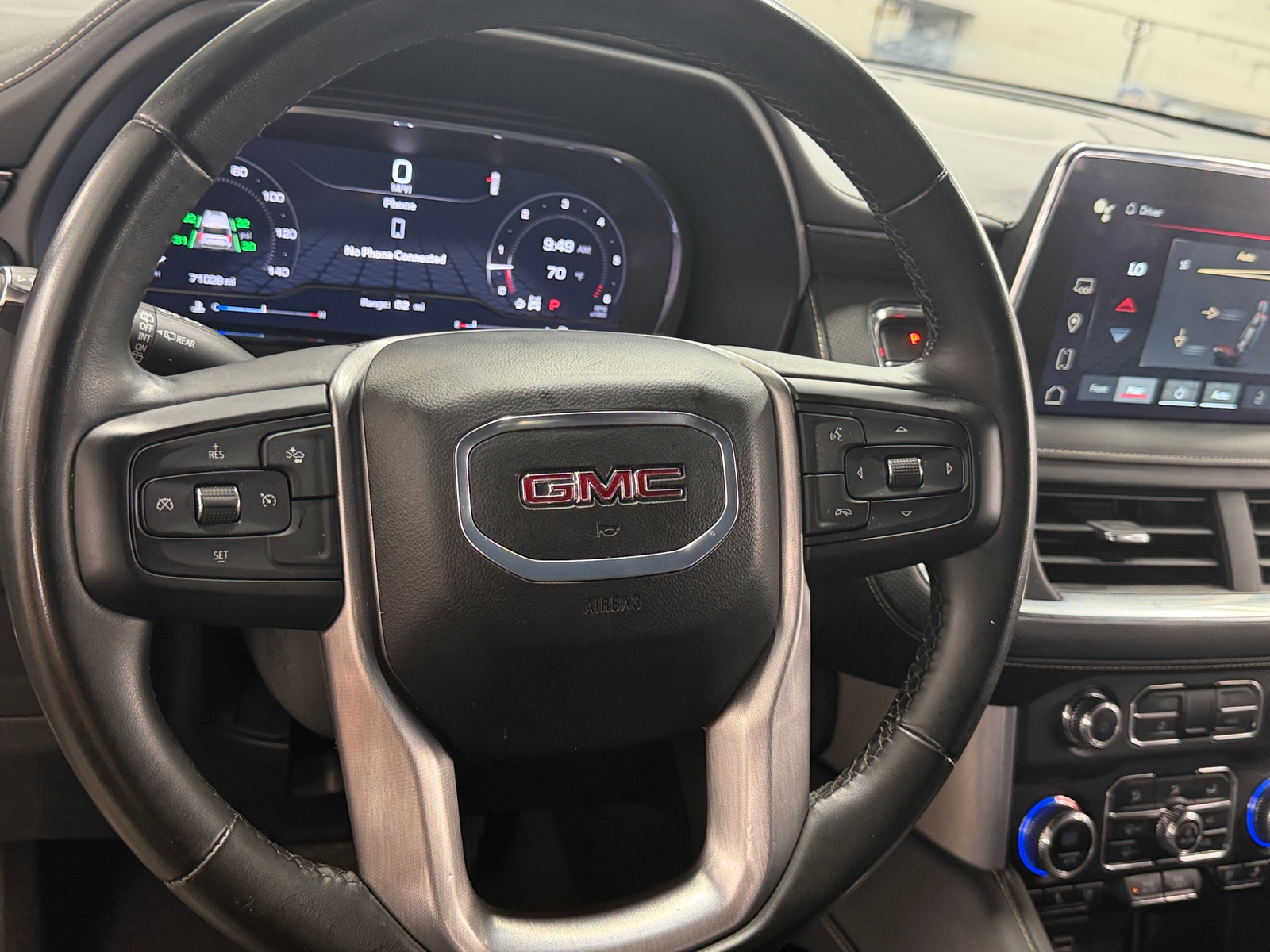 Thumbnail: 2024 GMC Yukon - 4