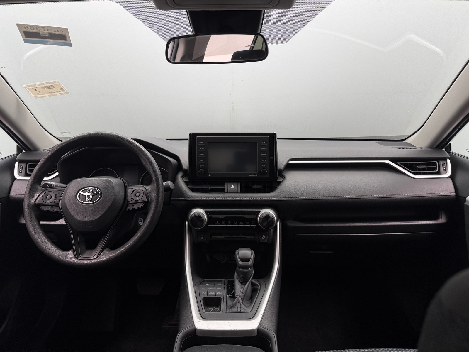 Thumbnail: 2022 Toyota RAV4 - 3