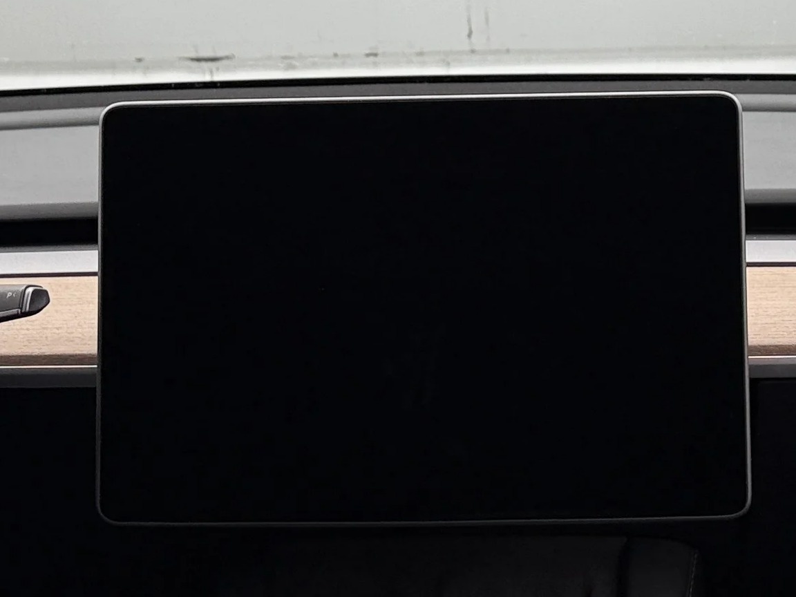 Thumbnail: 2022 Tesla Model Y - 3