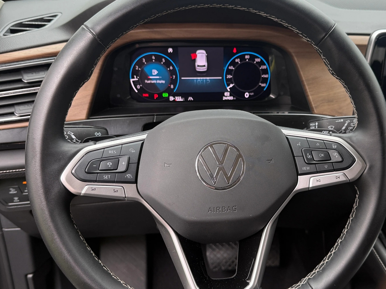 Thumbnail: 2025 Volkswagen Atlas - 5