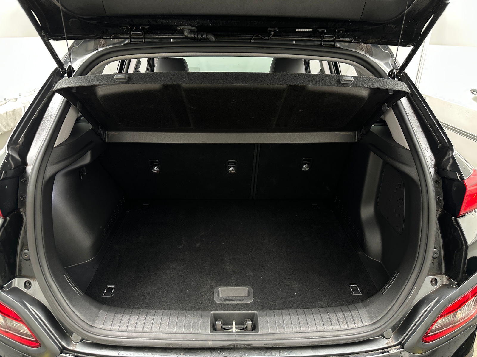 Thumbnail: 2021 Hyundai Kona - 6