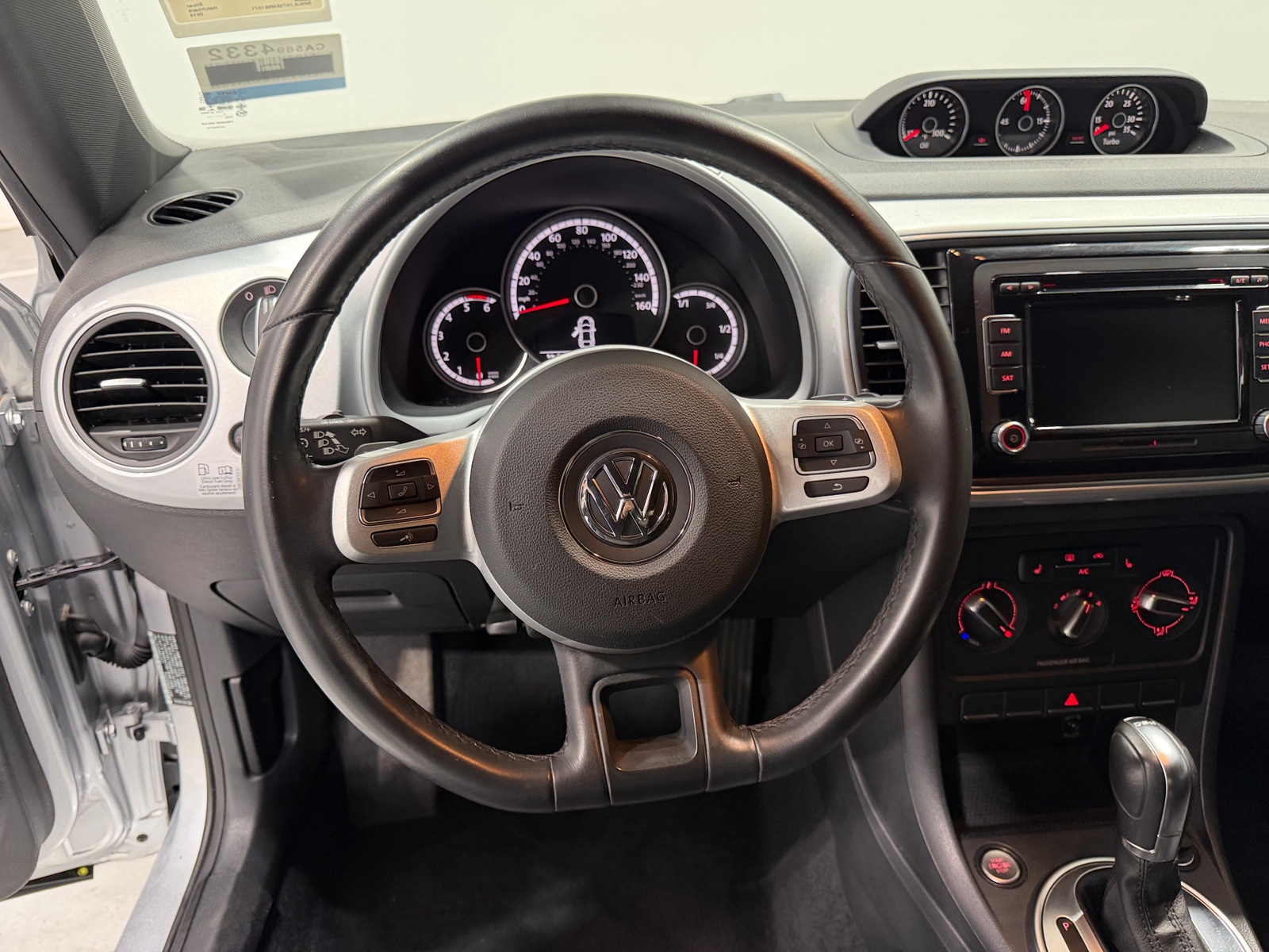 Thumbnail: 2014 Volkswagen Beetle - 5