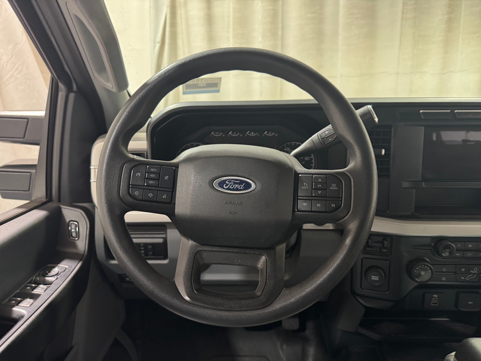 Thumbnail: 2024 Ford Econoline - 5