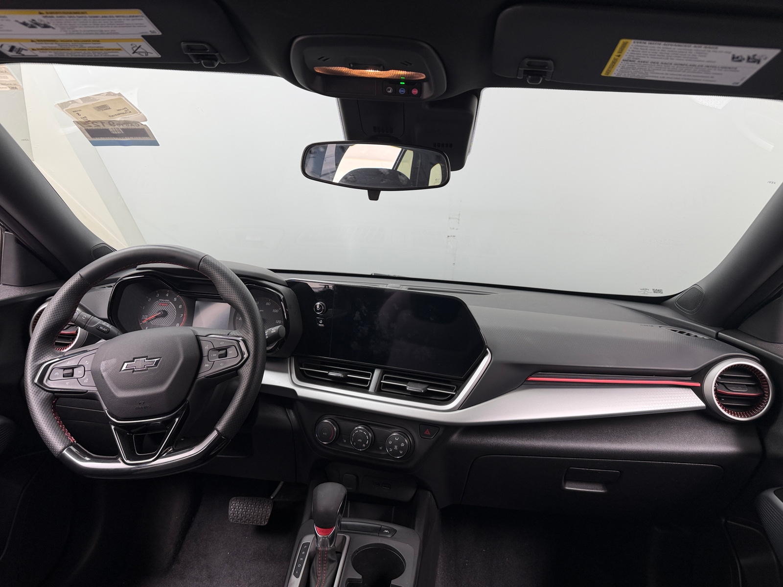 Thumbnail: 2025 Chevrolet Trax - 3
