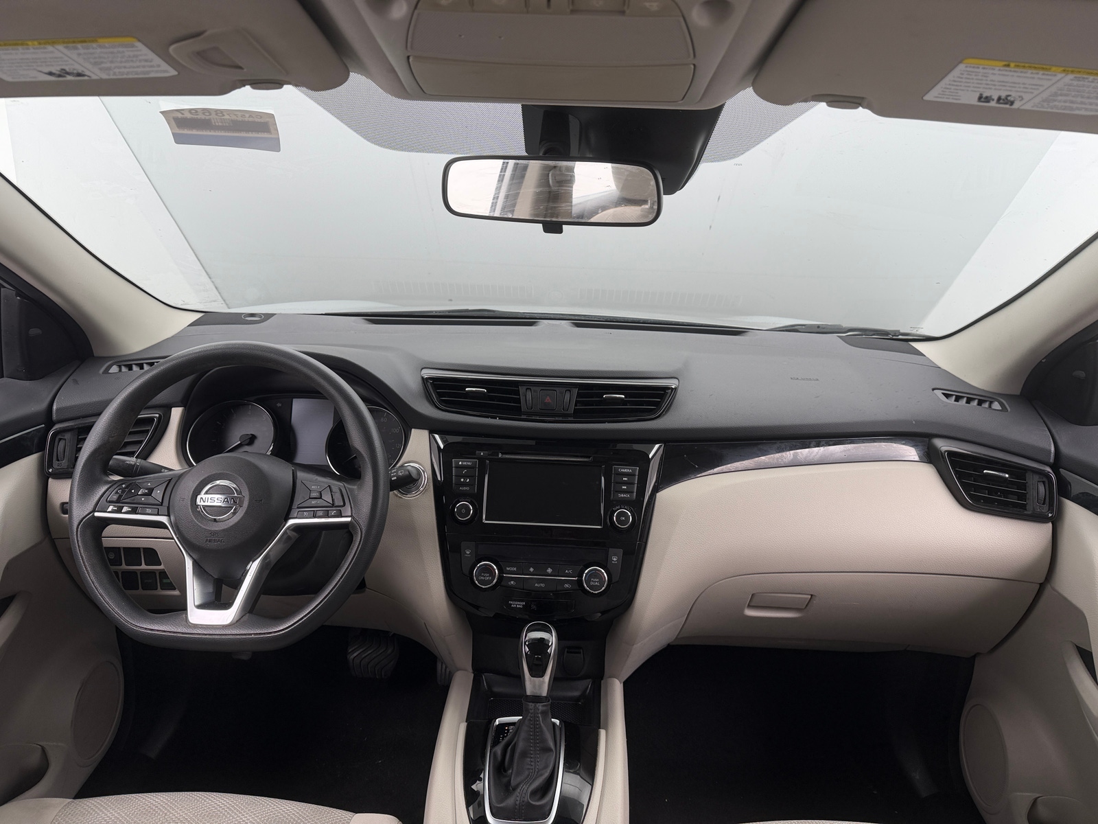 Thumbnail: 2020 Nissan Rogue Sport - 3