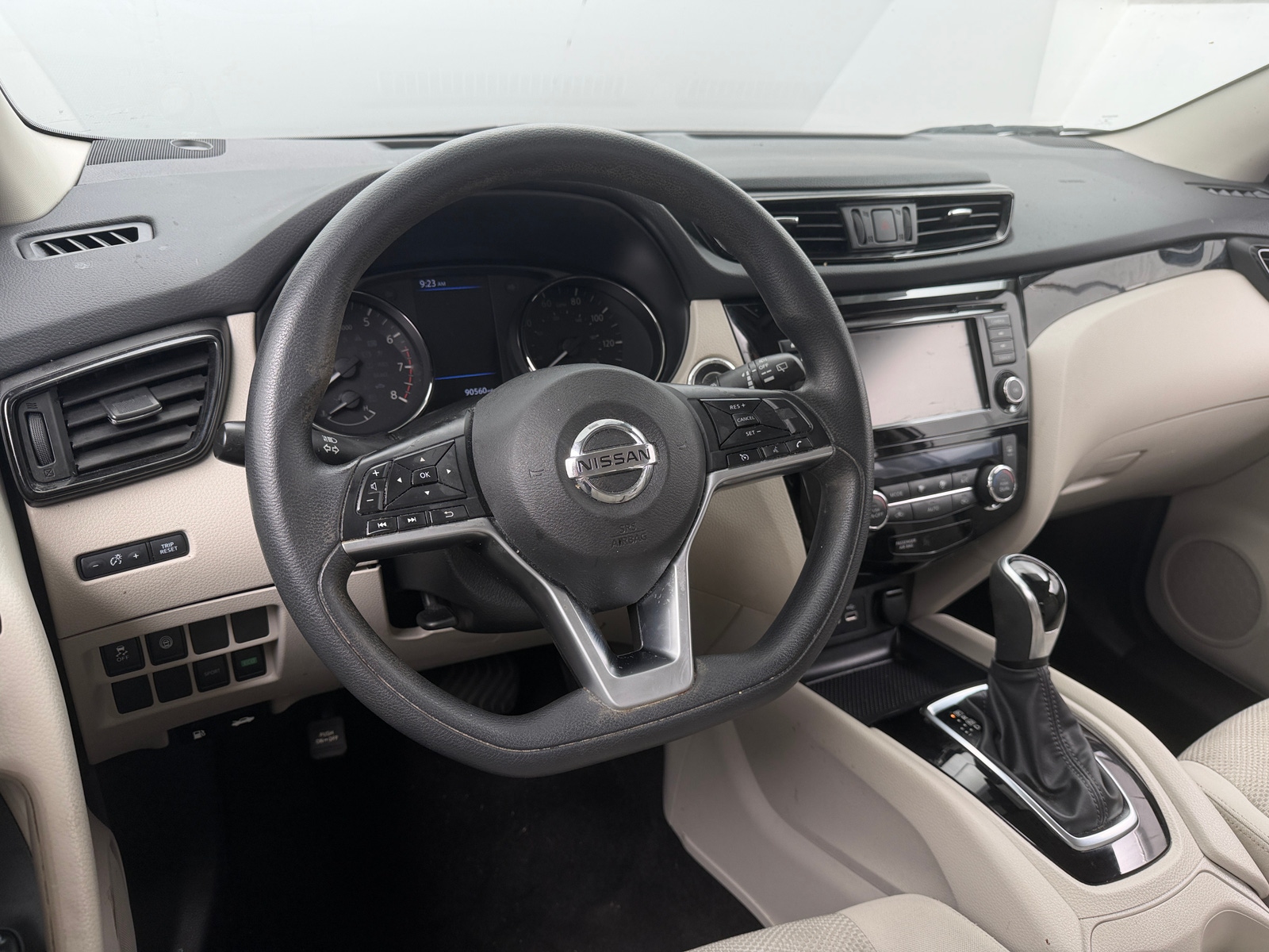 Thumbnail: 2020 Nissan Rogue Sport - 5