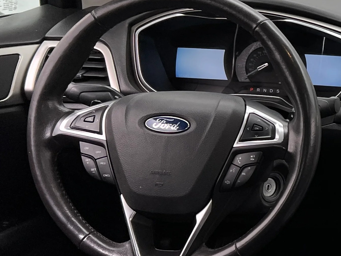 Thumbnail: 2015 Ford Fusion - 4