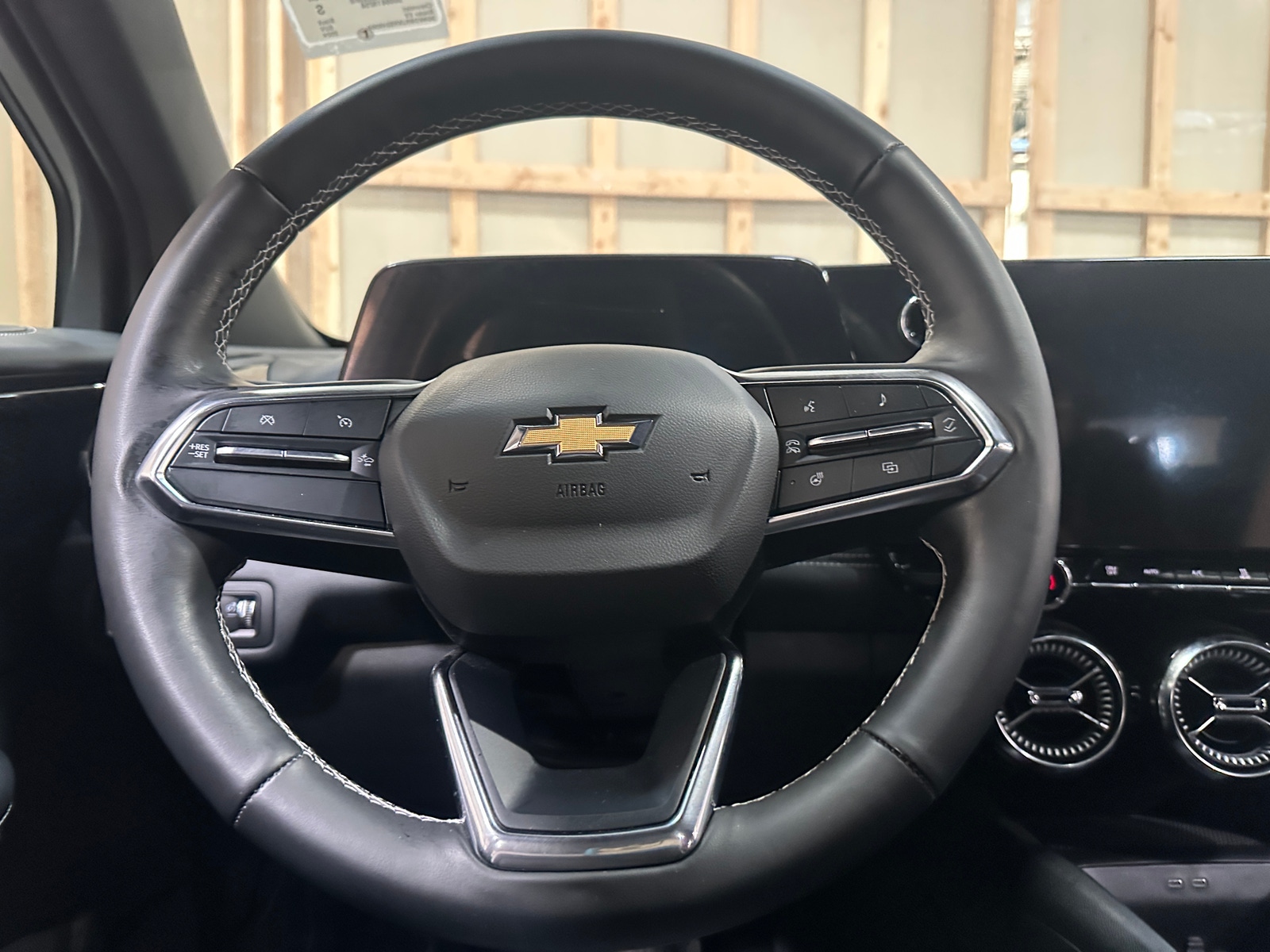Thumbnail: 2024 Chevrolet Blazer EV - 4