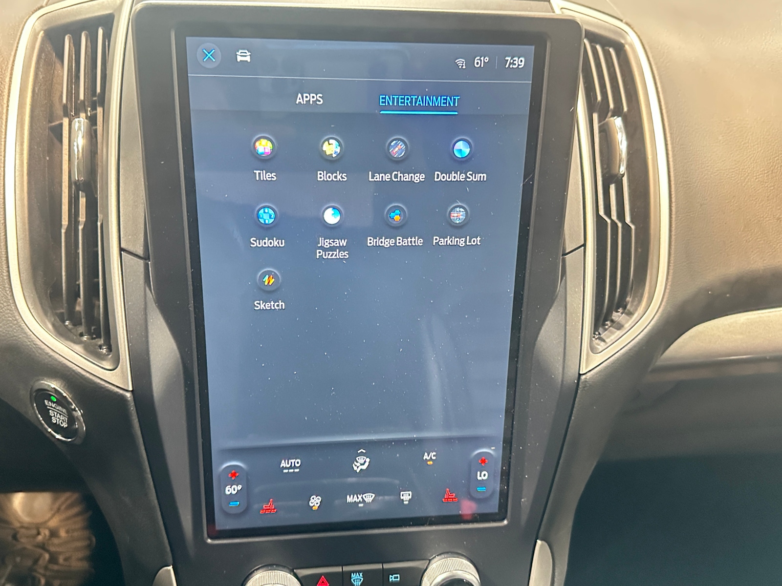 Thumbnail: 2023 Ford Edge - 3