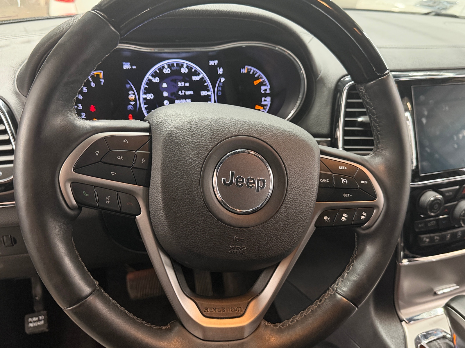 Thumbnail: 2019 Jeep Grand Cherokee - 4