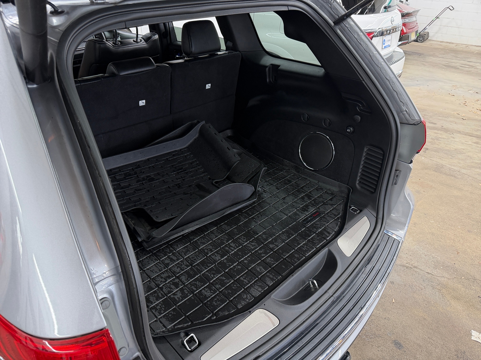Thumbnail: 2019 Jeep Grand Cherokee - 6