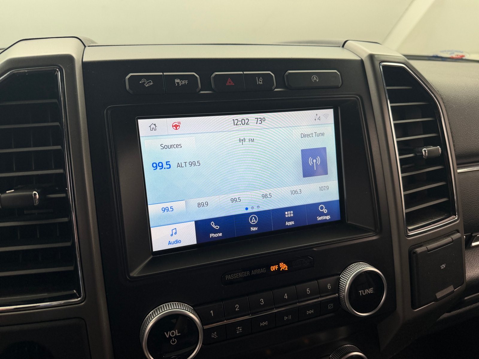 Thumbnail: 2021 Ford Expedition - 3