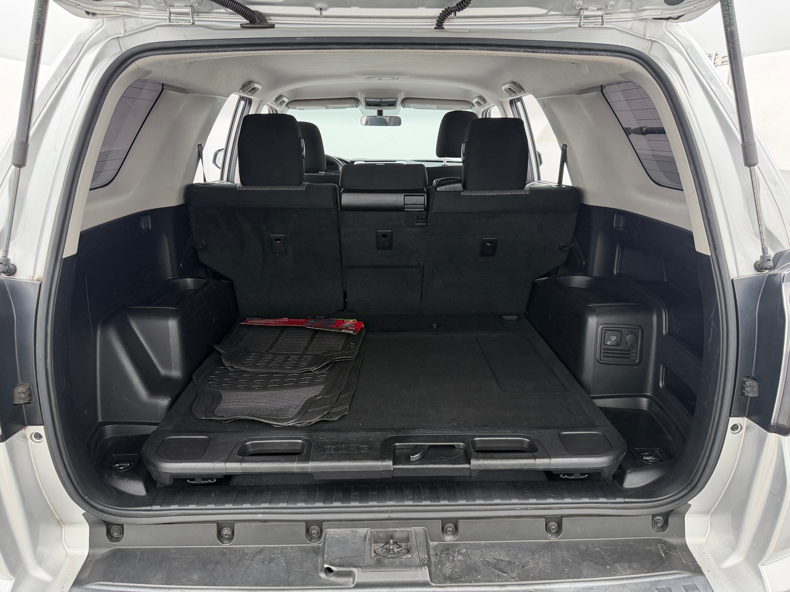 Thumbnail: 2018 Toyota 4Runner - 7