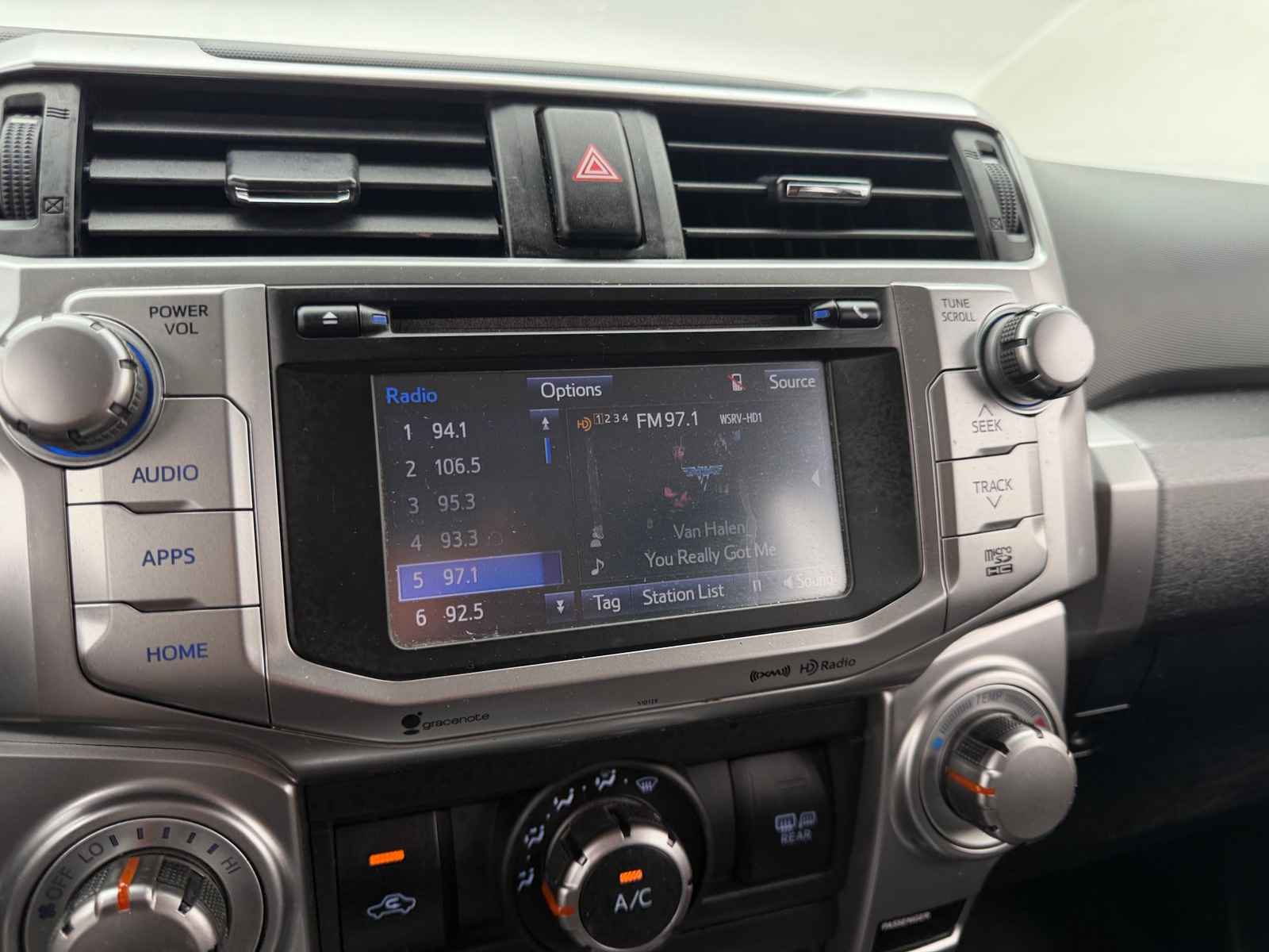 Thumbnail: 2018 Toyota 4Runner - 4