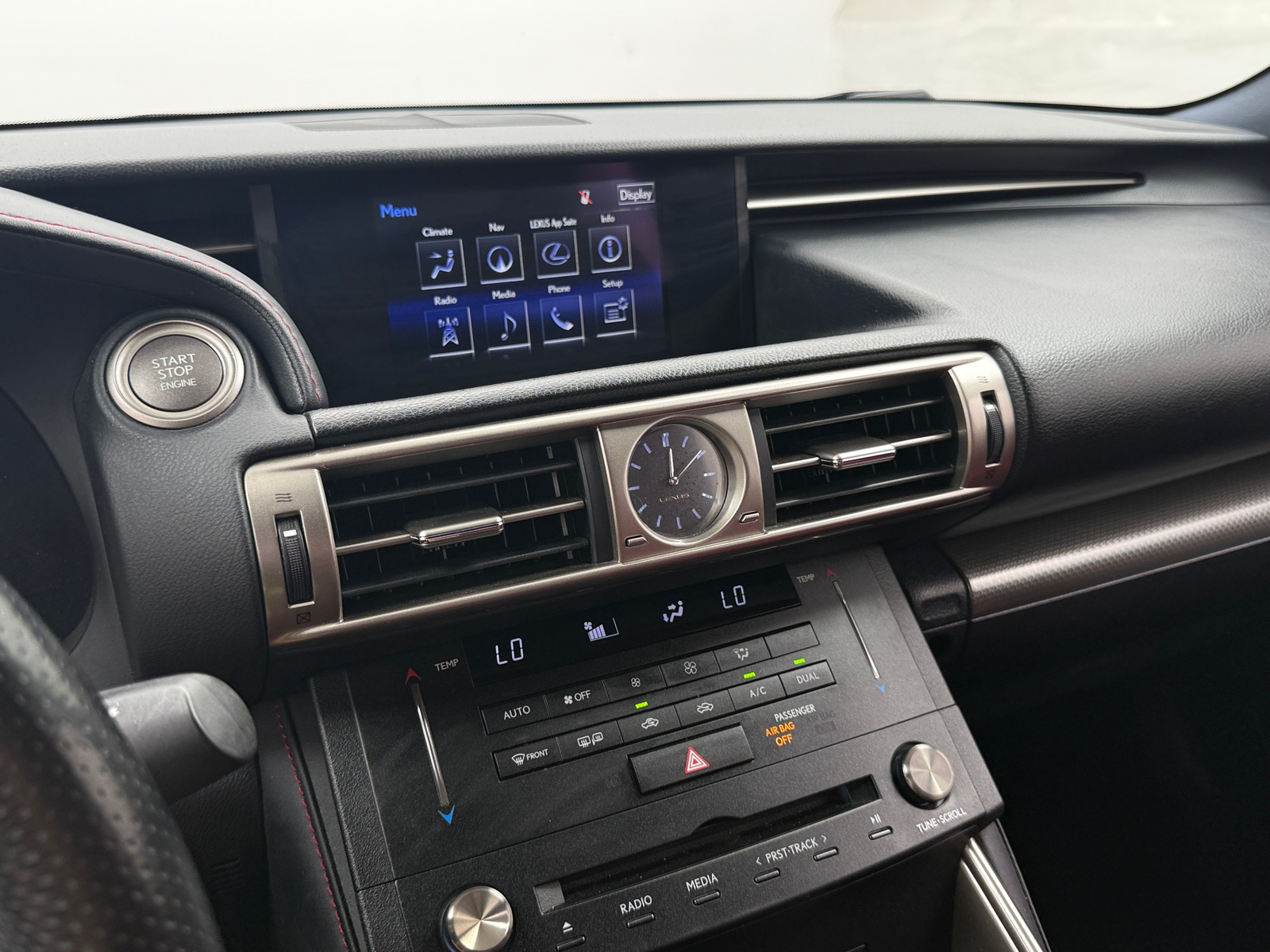 Thumbnail: 2016 Lexus IS - 4