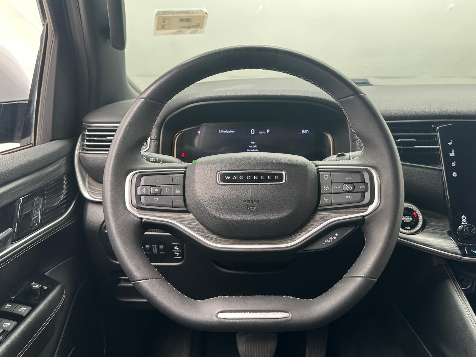 Thumbnail: 2024 Jeep Wagoneer - 4