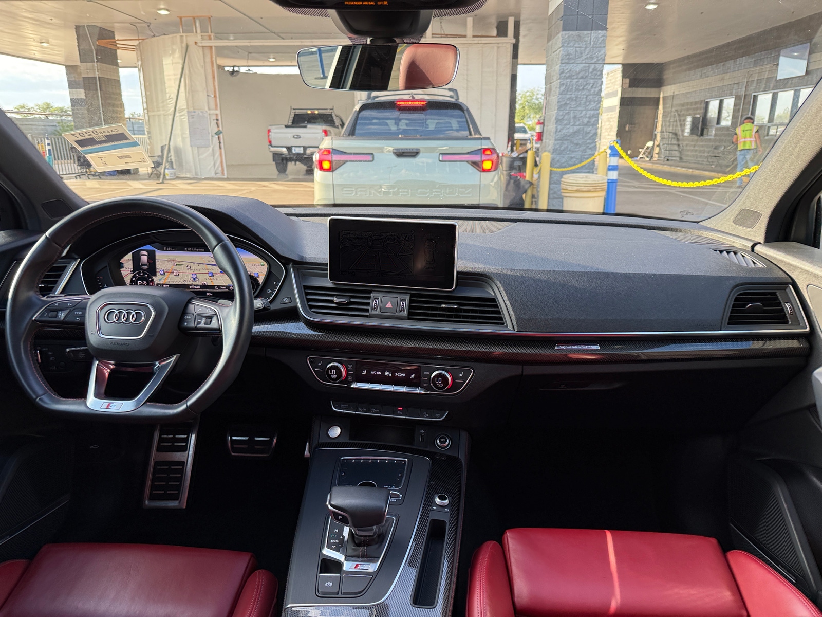 Thumbnail: 2020 Audi SQ5 - 2