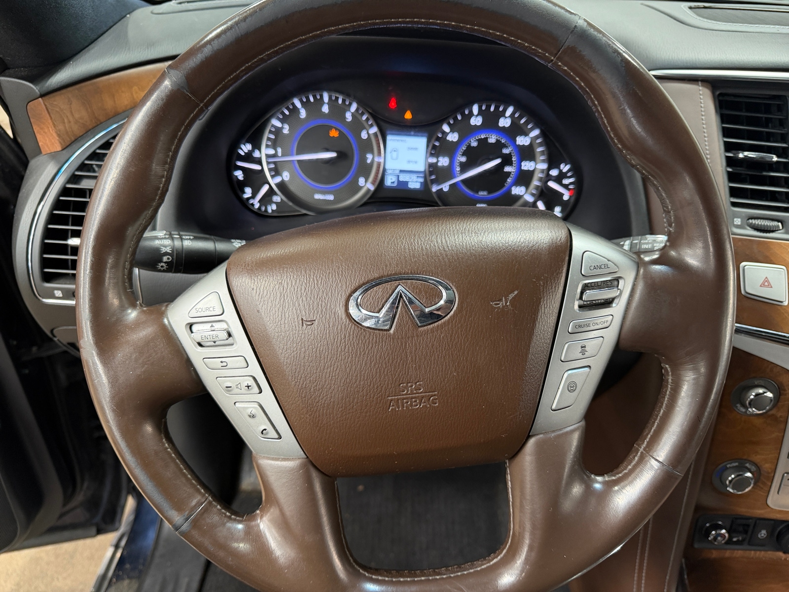 Thumbnail: 2016 INFINITI QX80 - 4