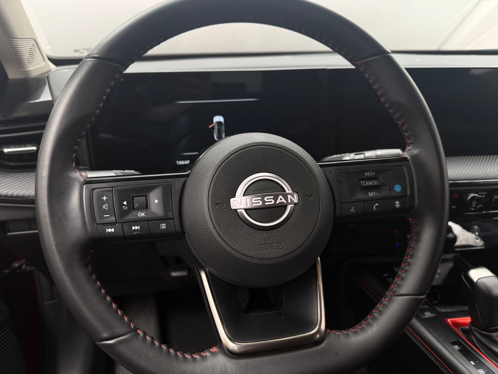 Thumbnail: 2025 Nissan Kicks - 4