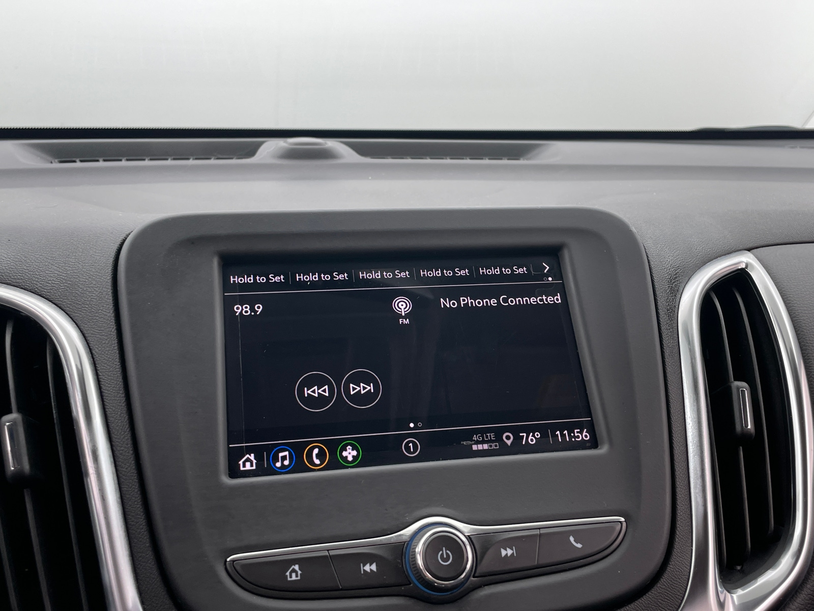 Thumbnail: 2024 Chevrolet Equinox - 4