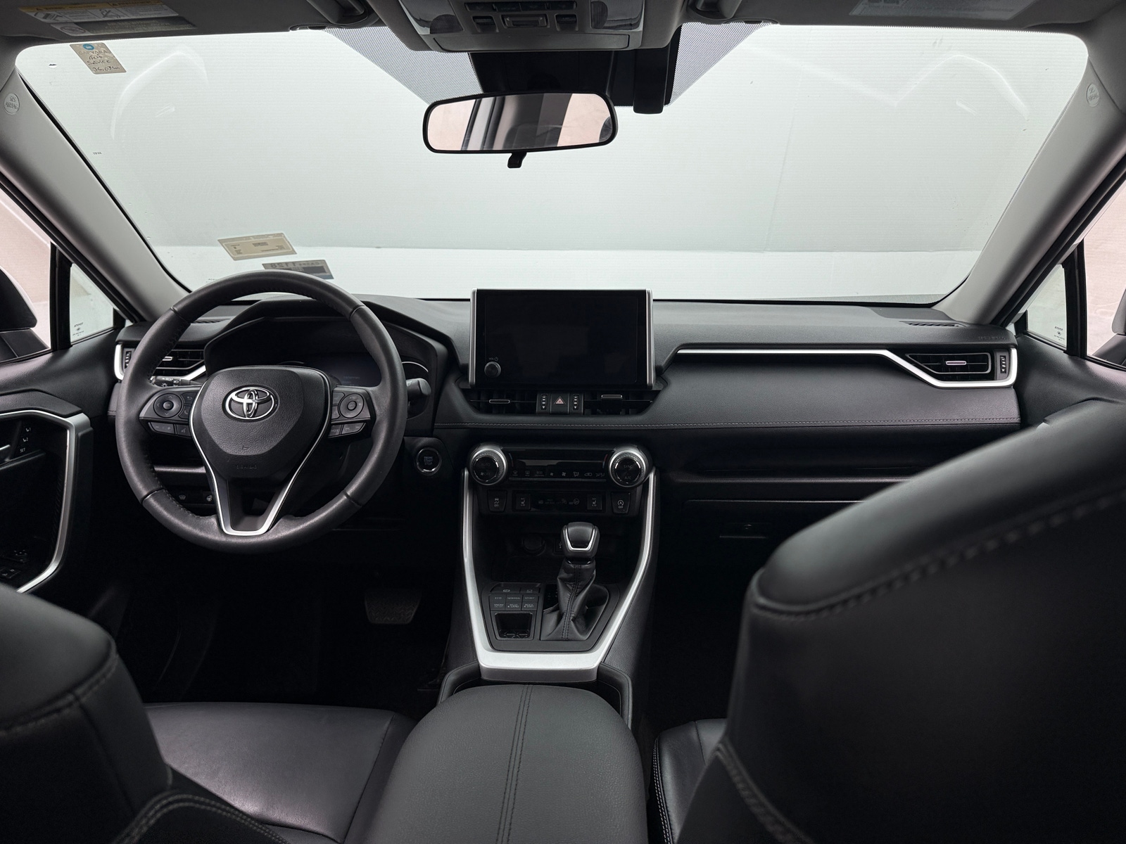 Thumbnail: 2023 Toyota RAV4 - 3