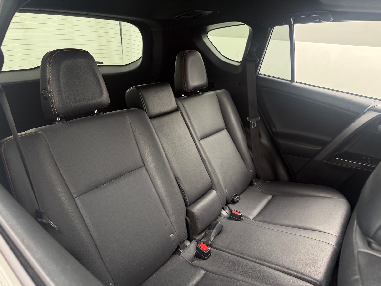 Thumbnail: 2018 Toyota RAV4 - 5